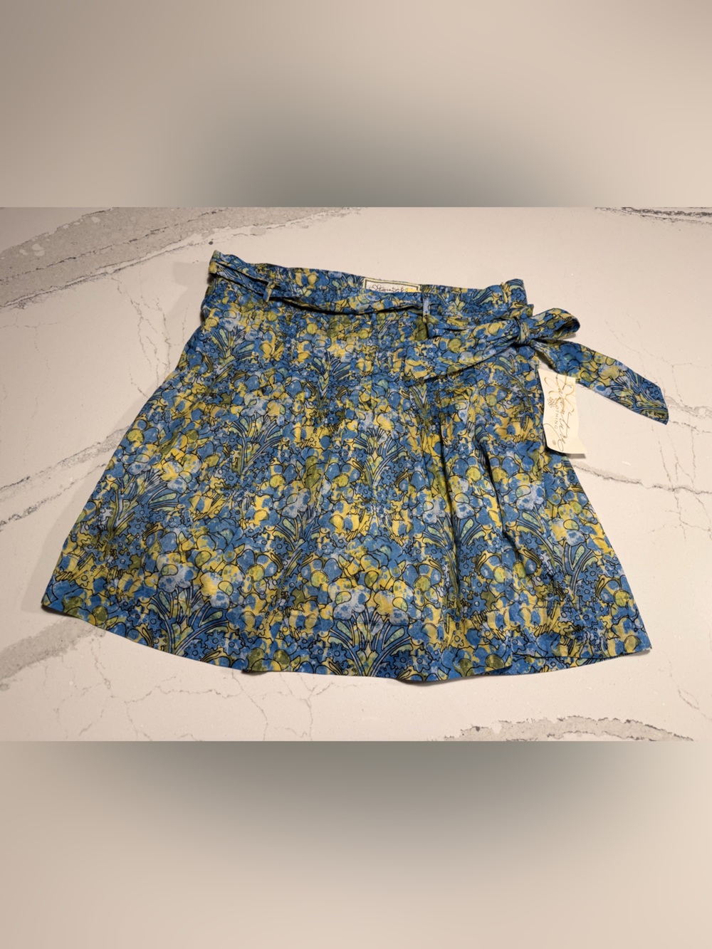 NWT Aventura blue and yellow watercolor skirt with size zipper and tie Size 8